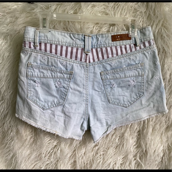 Stars and Stripes Denim Shorts - Picture 6 of 10